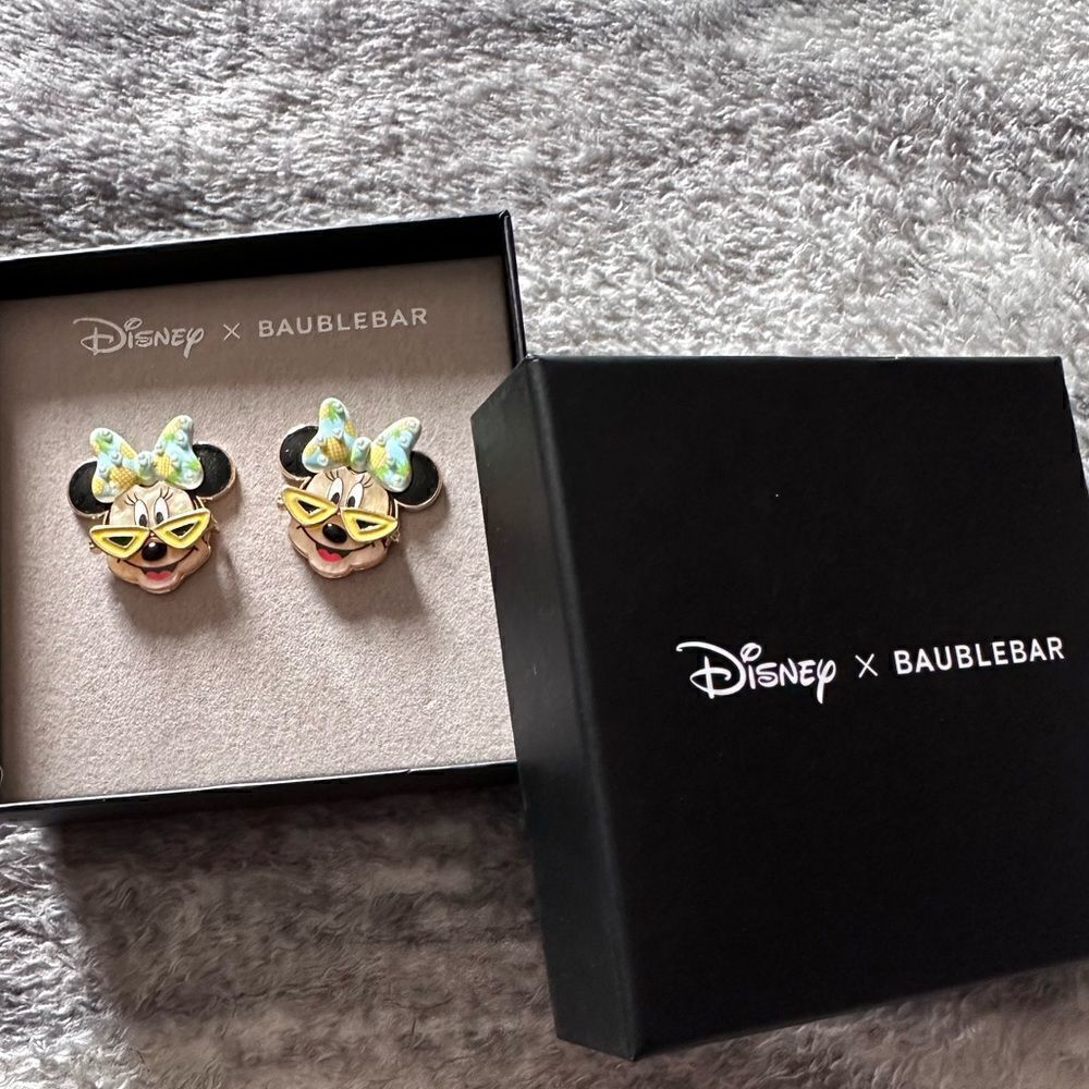 BAUBLEBAR x Disney Tropical Minnie Mouse Stud Earrings Bow Pineapple Glasses